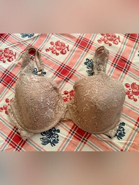 George Lace Underwire Bra in Taupe